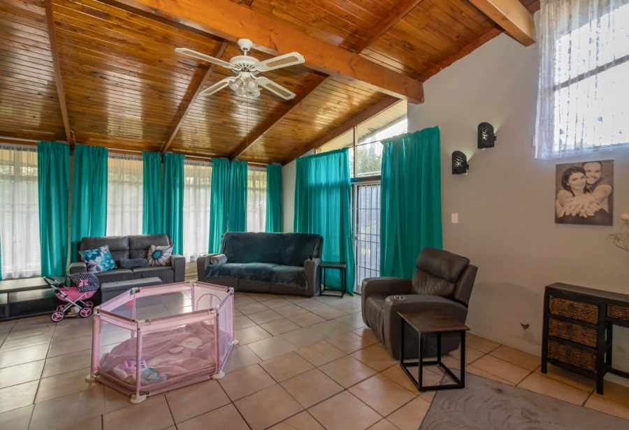 3 Bedroom Property for Sale in Wilgenhof Free State